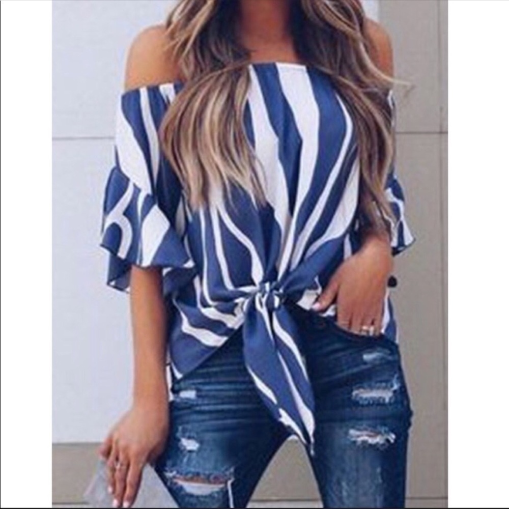 NWT Off The Shoulder Front Tie Top